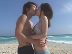 【大沢真司】誰もいないキレイな海辺でキスと愛撫でさらに興奮しちゃう２人♡